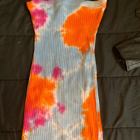 Body con Dress - Picture 1 of 2